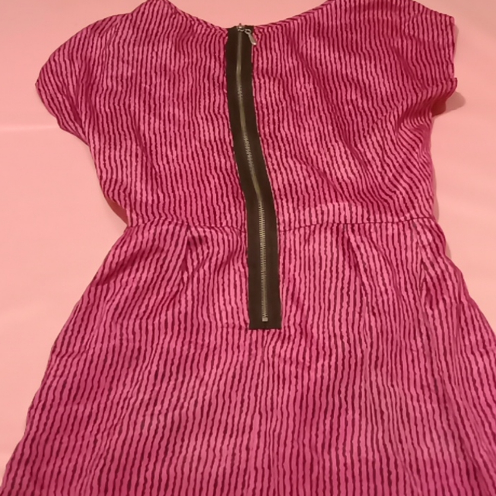 Beautiful 👗 DRESS - Picture 9 of 12